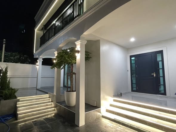 Modern Luxury
