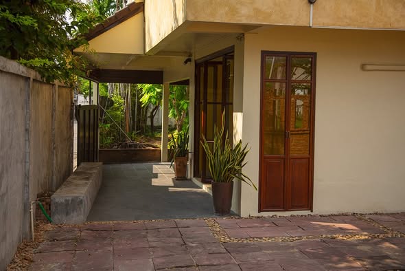 Modi house โมดิเฮาส์ ตัวจริงเรื่องบ้านน้อคดาวน์ บ้านสำเร็จรูป