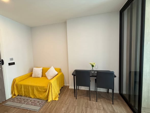 bedroom and room interior of Modiz Sukhumvit 50 โมดิซ สุขุมวิท 50