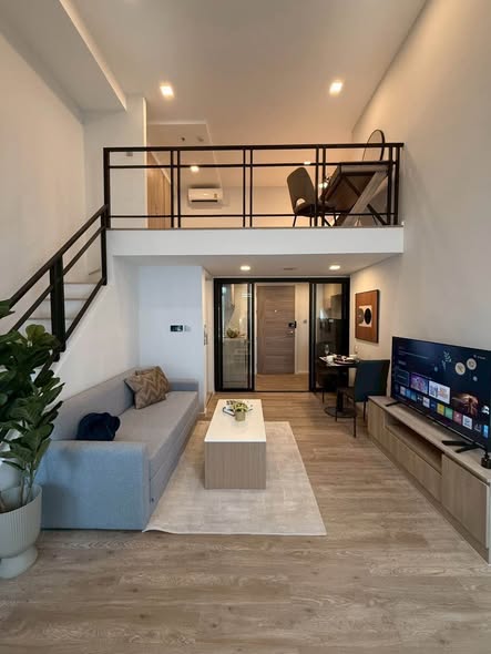 living room and room interior of Modiz Sukhumvit 50 โมดิซ สุขุมวิท 50