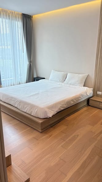 bedroom of Mona Suite Service Apartment – Sukhumvit31