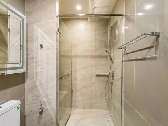room interior and bathroom of Mori HAUS