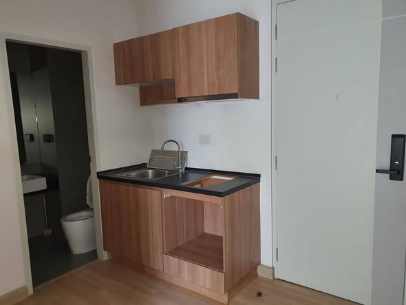Motif Condo