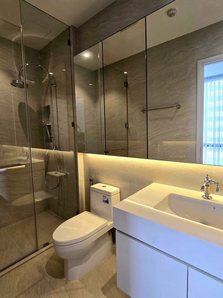 bathroom of MUNIQ LANGSUAN