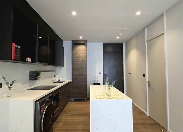 room interior and kitchen of MUNIQ LANGSUAN