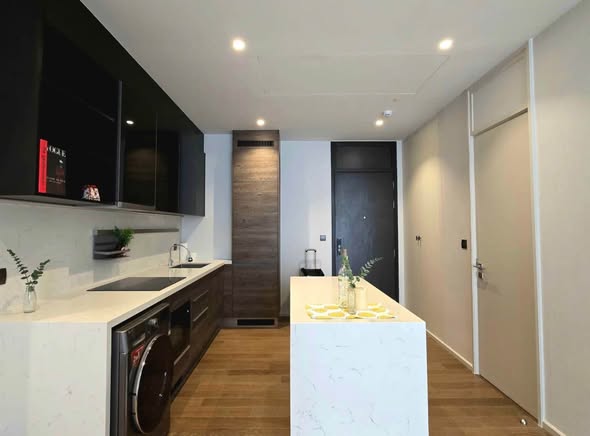 room interior and kitchen of MUNIQ LANGSUAN