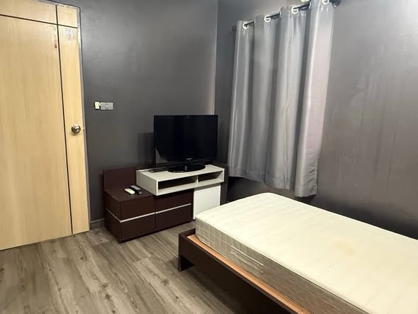 bedroom and room interior of My Condo Sukhumvit 81