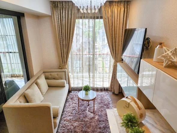 living room and bedroom of Na Vara Residence