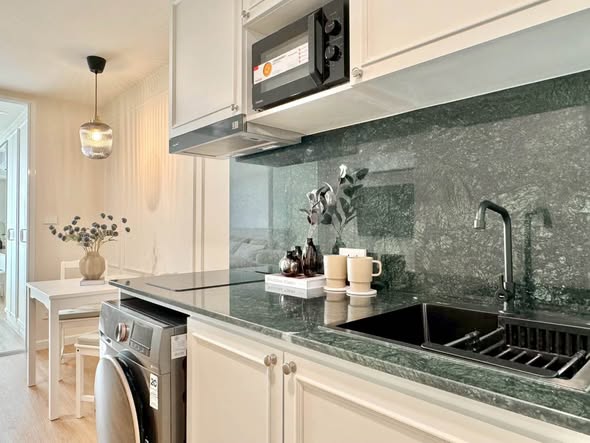 kitchen of Nakhon Ping City View 1 Condominium