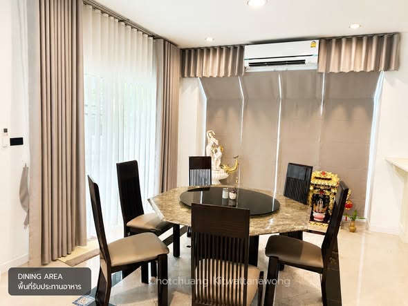 room interior of Nantawan Rama 9 – Onnut