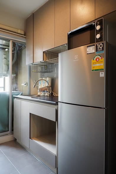 bathroom and kitchen of คอนโด Niche id