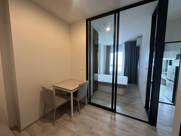 bedroom and room interior of นิช โมโน เมกะ สเปซ บางนา (Niche MONO Mega Space Bang Na)