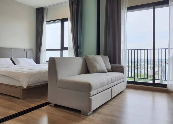 bedroom and living room of Niche MONO Sukhumvit Bearing