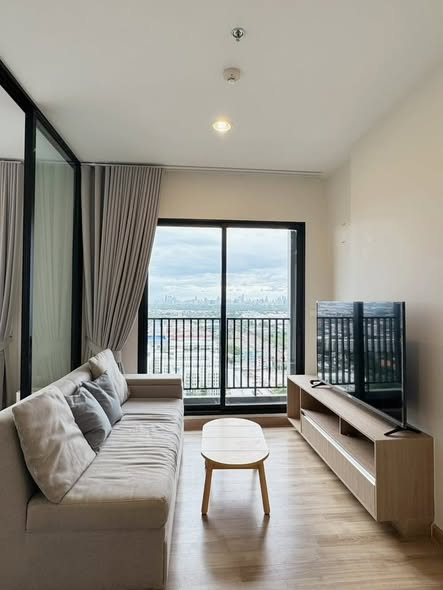 living room and bedroom and room interior of Niche MONO Sukhumvit Bearing