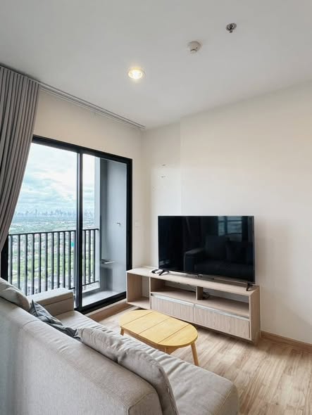 living room and bedroom and room interior of Niche MONO Sukhumvit Bearing