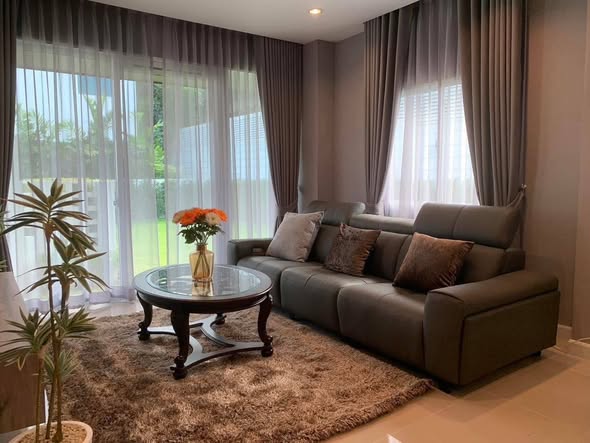 bedroom and living room of Nirvana ABSOLUTE Krungthep Kreetha