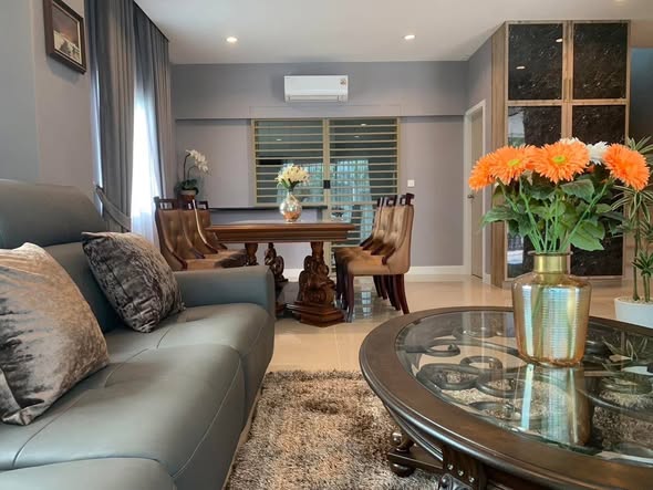 living room of Nirvana ABSOLUTE Krungthep Kreetha