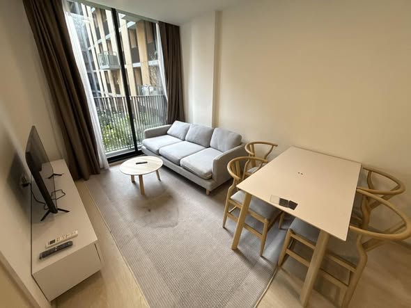 bedroom and living room of Noble Ambience Sukhumvit 42