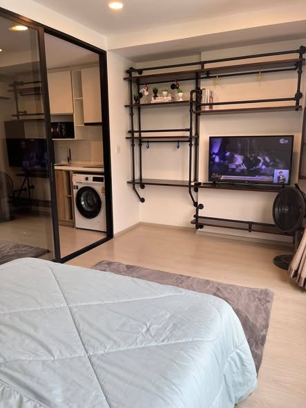 bedroom and room interior of Noble Ambience Sukhumvit 42