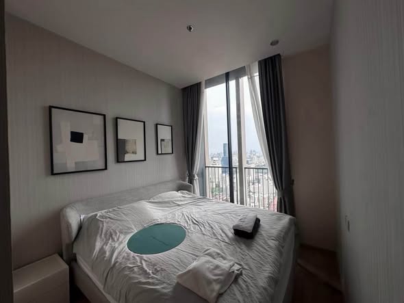 bedroom of Noble BE 19