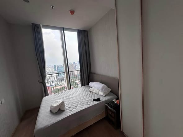 bedroom of Noble BE 19