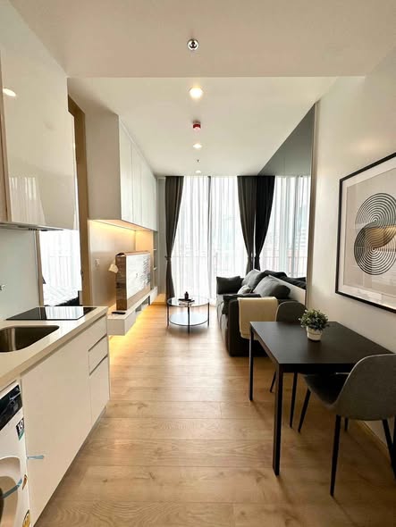 living room of Noble BE 19