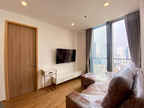 living room and bedroom and room interior of Noble BE33