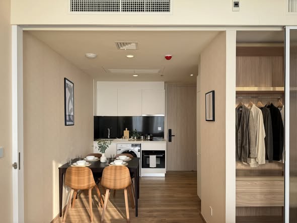 room interior of Noble Form Thonglor โนเบิล ฟอร์ม ทองหล่อ
