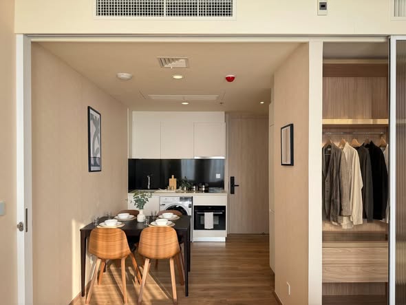 room interior of Noble Form Thonglor โนเบิล ฟอร์ม ทองหล่อ