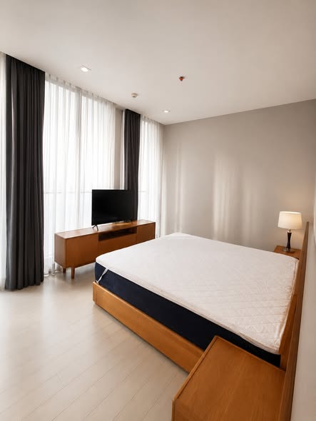 bedroom of Noble Ploenchit