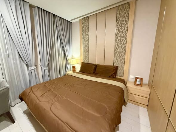 bedroom of Noble Ploenchit