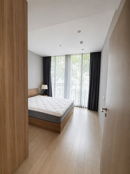 bedroom and room interior of Noble Ploenchit
