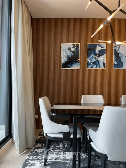 room interior of Noble Ploenchit