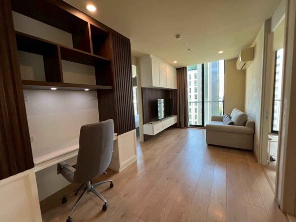 living room of Noble Recole
