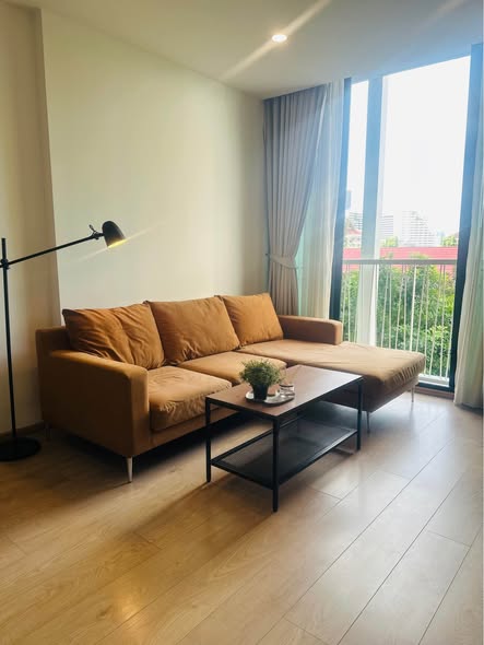 living room of Noble Recole