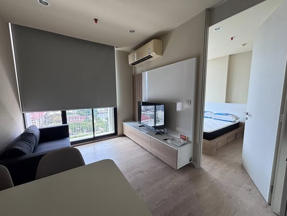 room interior of Noble Recole