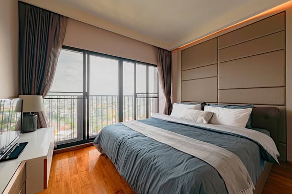 bedroom of Noble Reveal