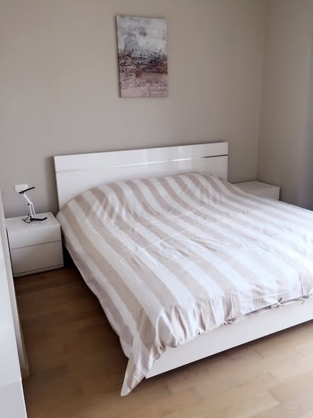 bedroom of Noble Reveal