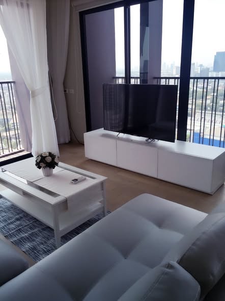 living room of Noble Reveal