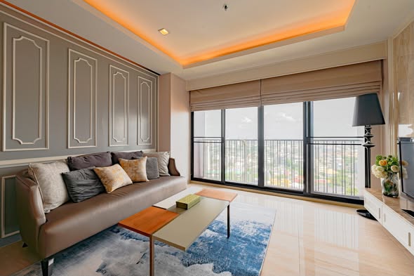 living room of Noble Reveal