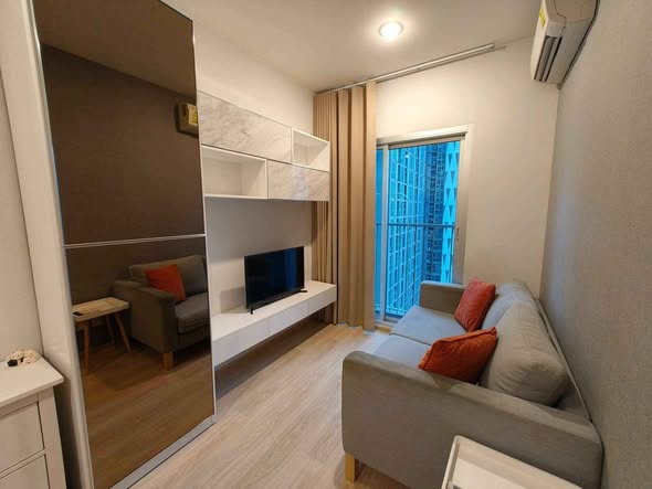 bedroom of Noble Revolve Ratchada 1