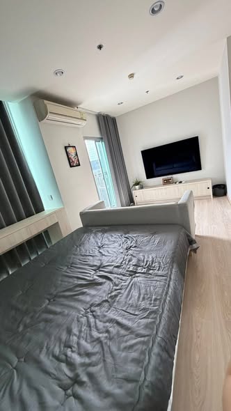 bedroom of Noble Revolve Ratchada 1