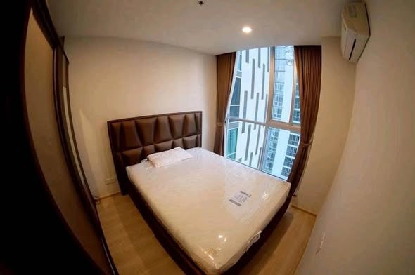 bedroom of Noble Revolve Ratchada 1