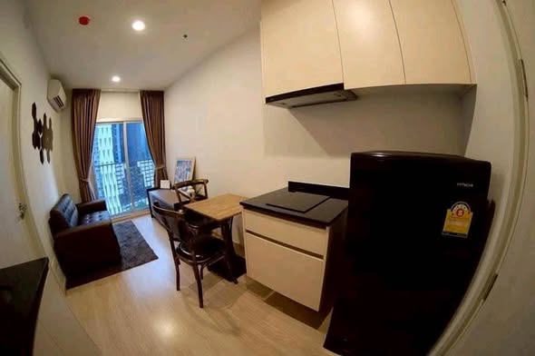 Noble Revolve Ratchada 1