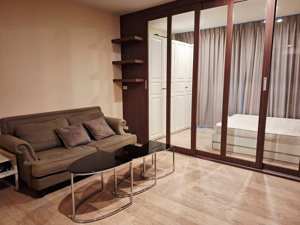 bedroom and living room and room interior of Noble Solo