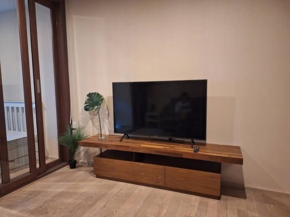 living room and room interior of Noble Solo