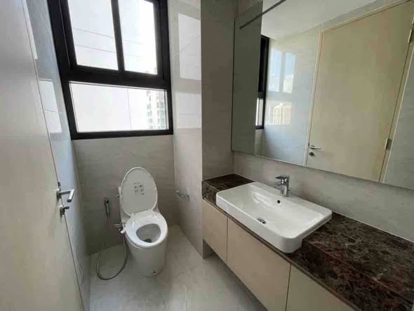 Noble State Sukhumvit 39