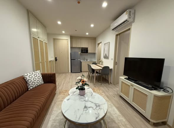 living room of Noble State Sukhumvit 39