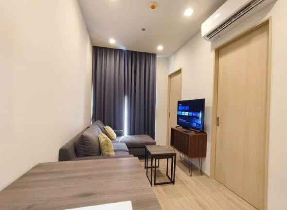 living room and bedroom of Noble State Sukhumvit 39