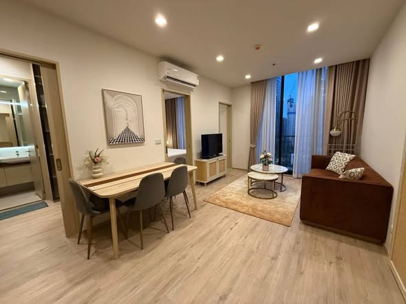 living room and bedroom of Noble State Sukhumvit 39
